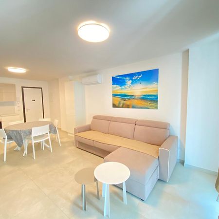 Residence Millefiori Lignano Sabbiadoro Exteriör bild