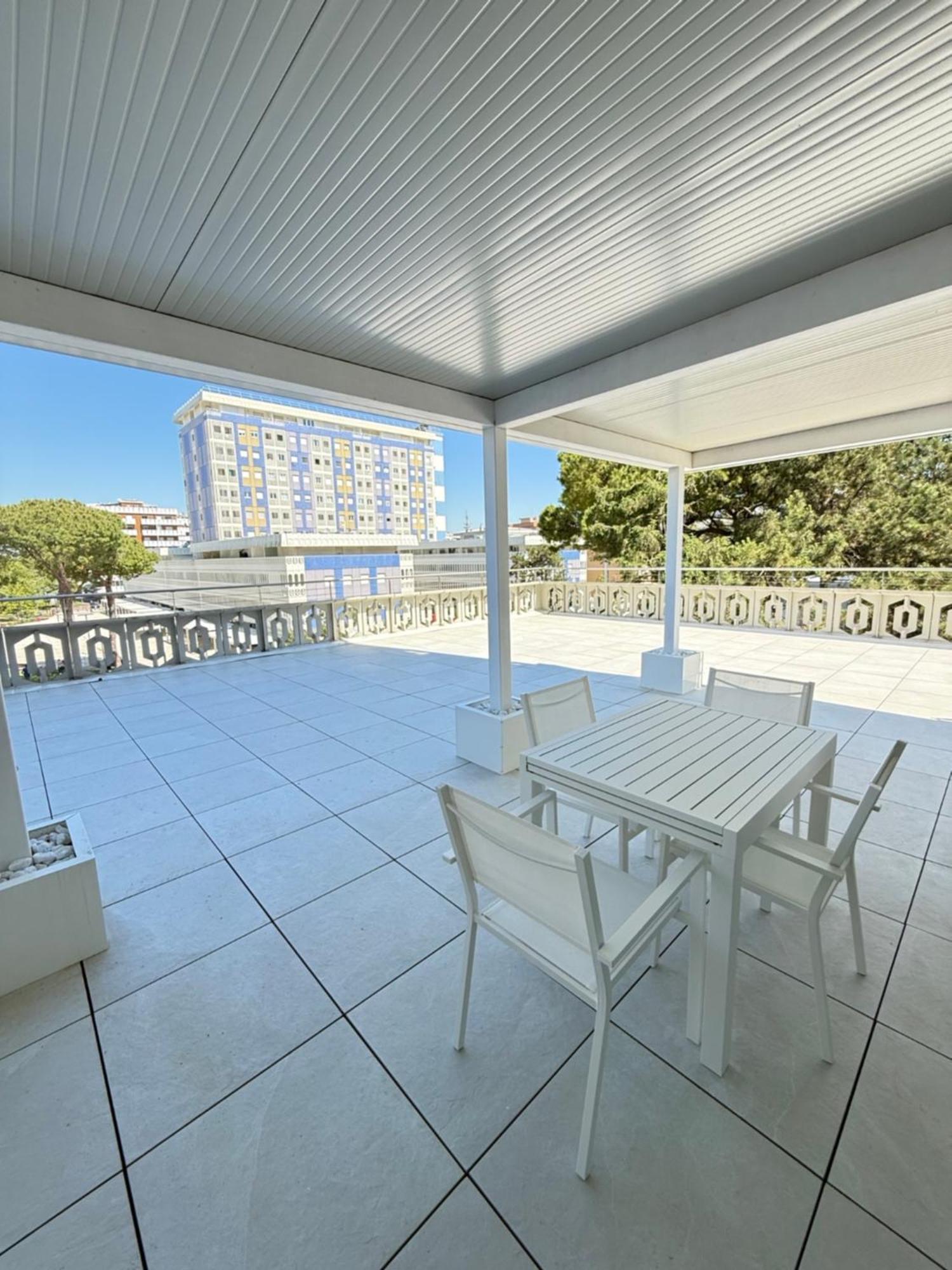 Residence Millefiori Lignano Sabbiadoro Exteriör bild